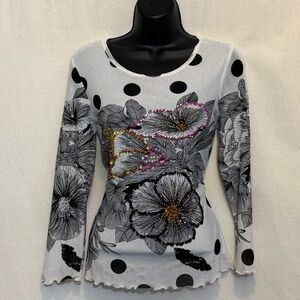A-95 Juliette Black & White Floral & Dot Sequin‎ Detail 3/4 Sleeve Blouse Size S